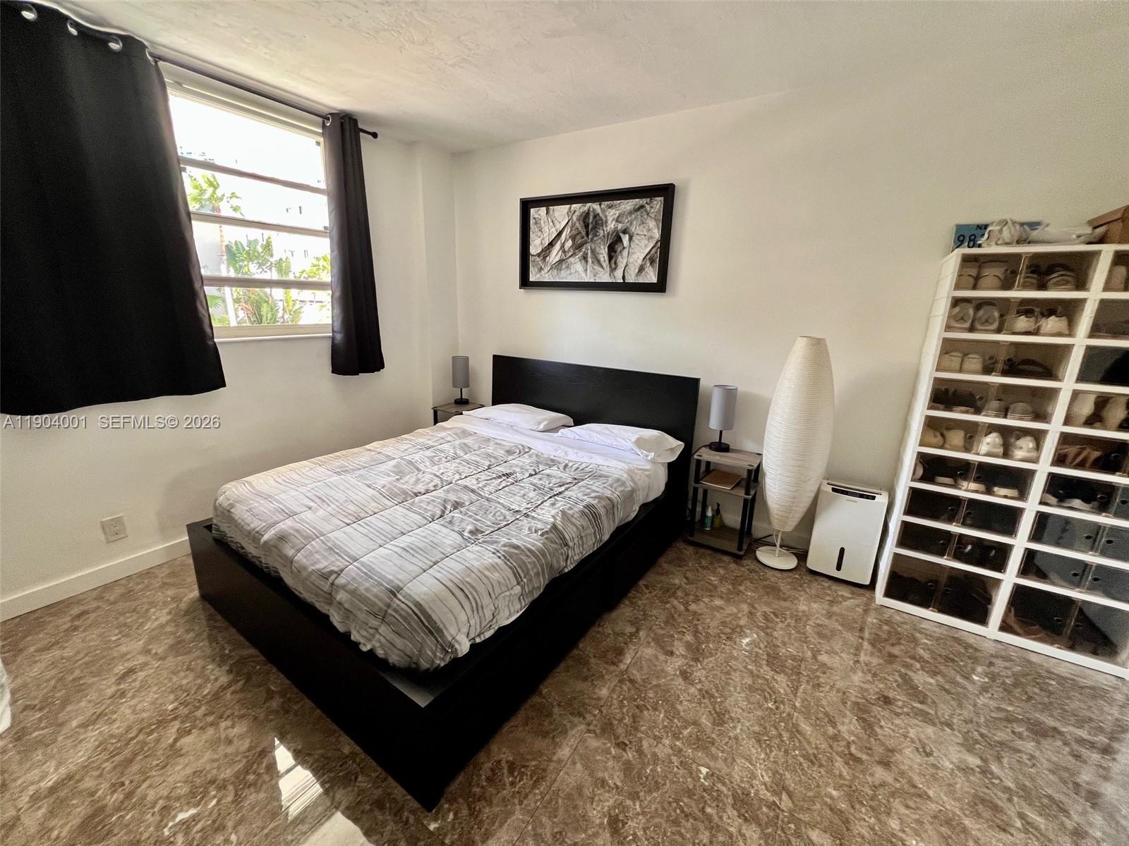 LINCOLN TOWERS CONDO - Residential