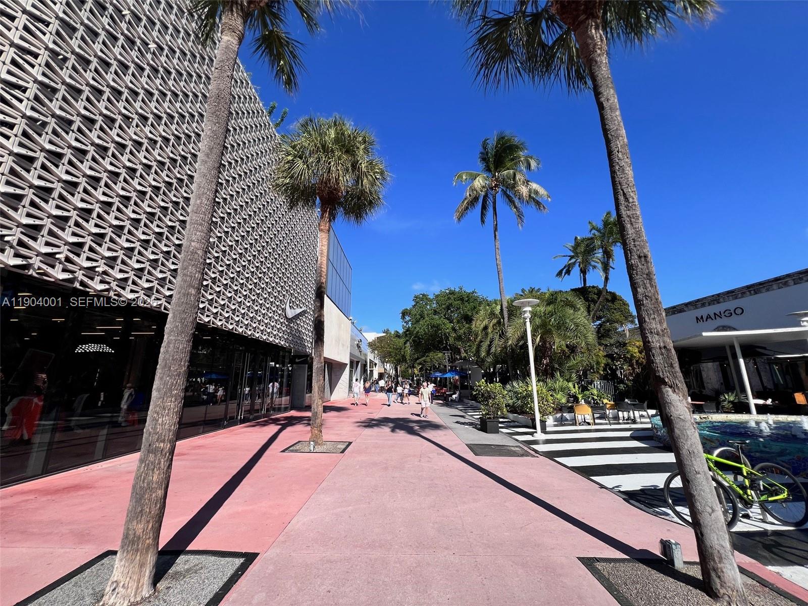 LINCOLN TOWERS CONDO - Residential