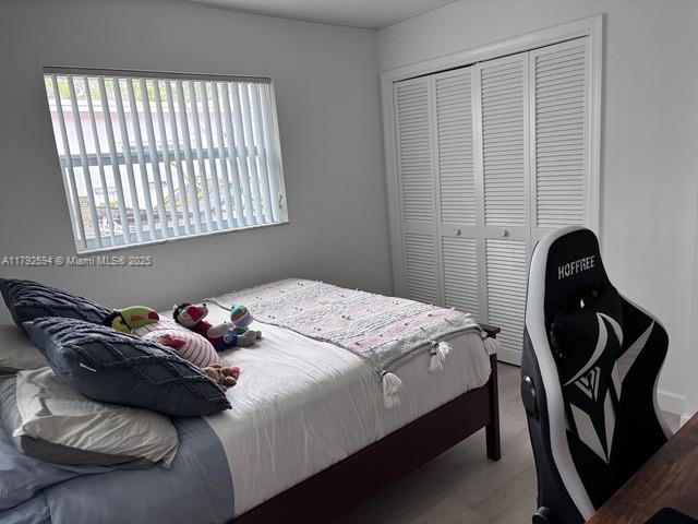UNIVERSITY PARK COUNTRY C - Residential