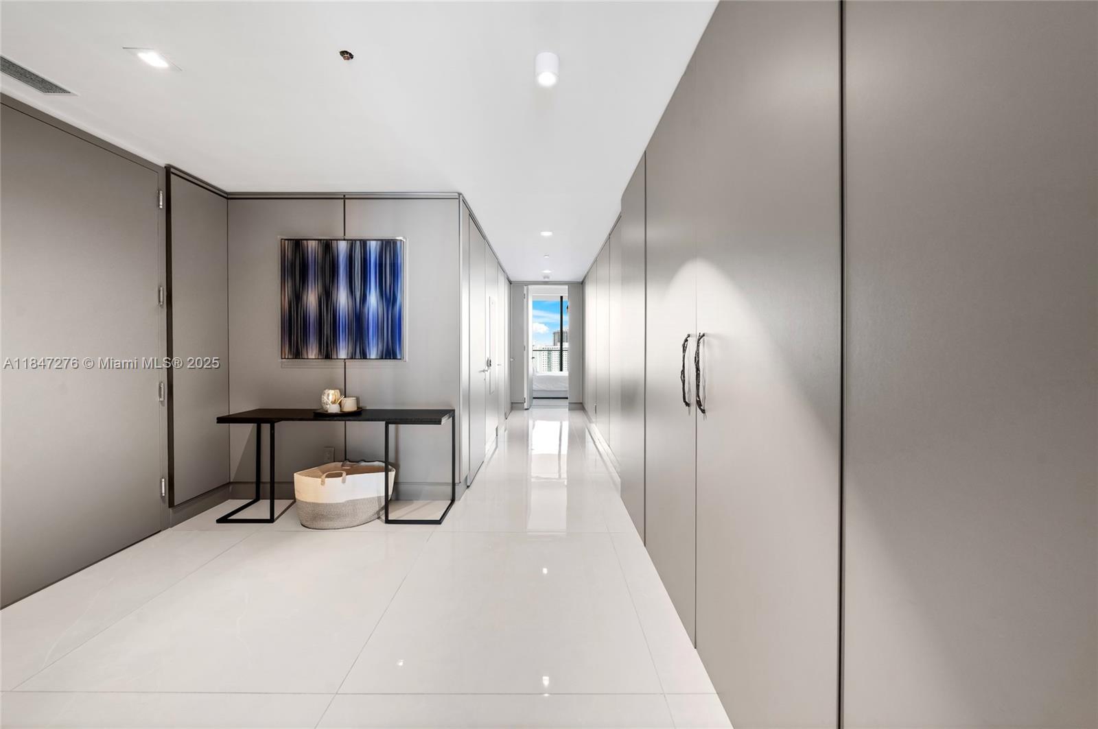 18975 COLLINS CONDO - Residential