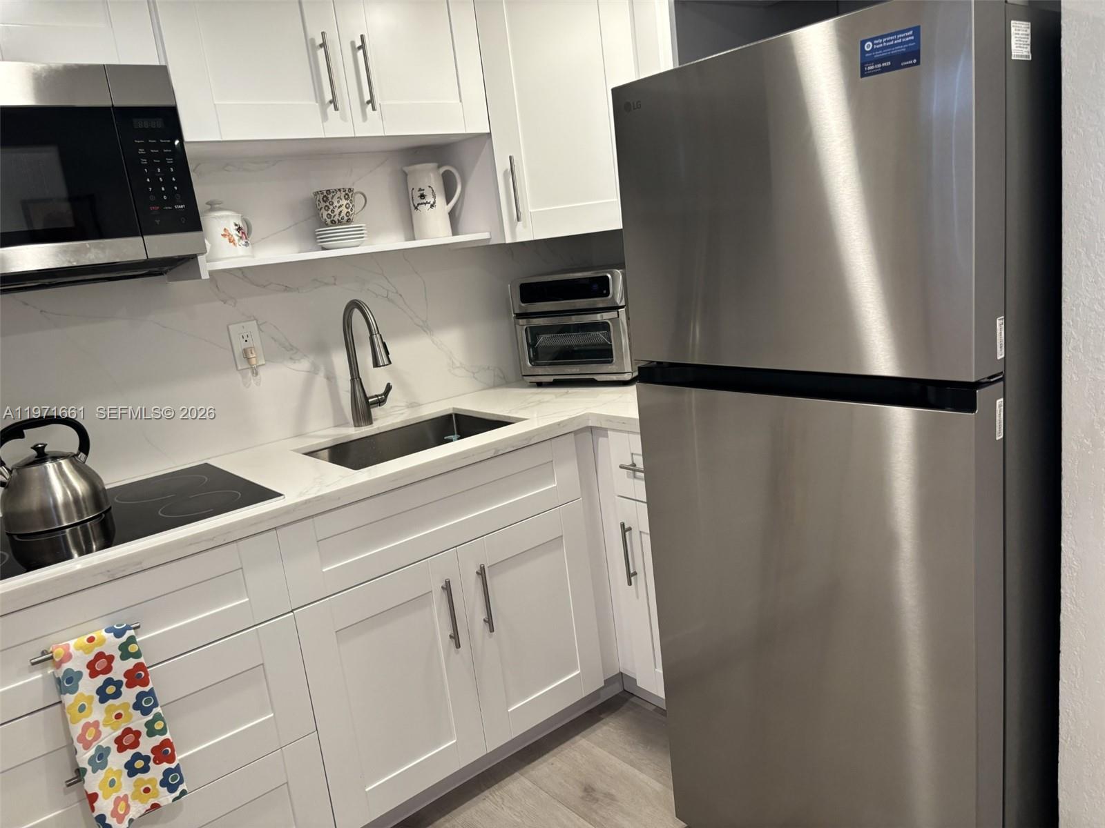 POINT EAST SEC III CONDO - Residential