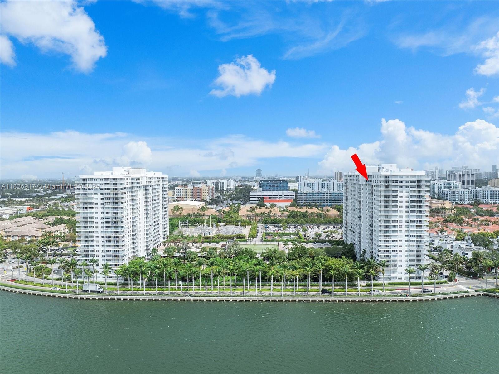 ADMIRALS PORT CONDO WEST - Residential