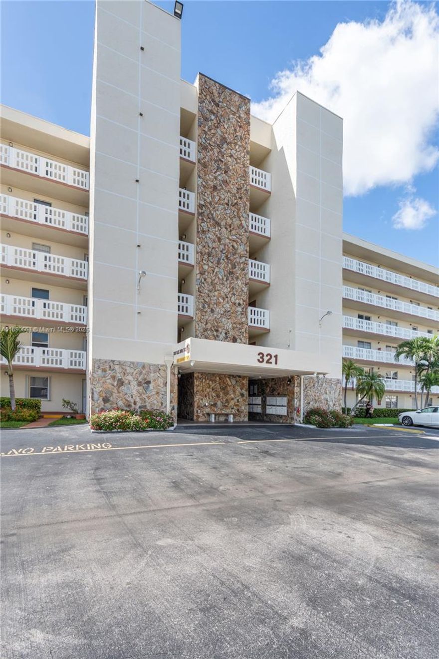 55+ Community!! Enjoy the Florida lifestyle in this spacious 2-bedroom, 2-bath FURNISHED condo (1,144 sq. ft.) with a breathtaking lake view in the highly desirable Meadowbrook Lakes 55+ community. A bright, open layout with all new tile floors. A modern kitchen and beautifully updated bathrooms. A brand new A/C unit for year-round comfort. High-impact windows for peace of mind. A screened balcony perfect for morning coffee or evening sunsets. Laundry facilities are located on each floor for added convenience. Just minutes from Dania Beach, Publix, Dania Pointe shops, casinos, sports arenas, and a wide variety of restaurants. Move into a home where comfort, security, and location come together!