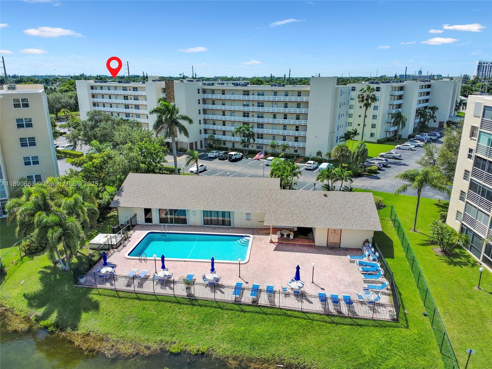 MEADOWBROOK LAKES VIEW CO - Residential Lease