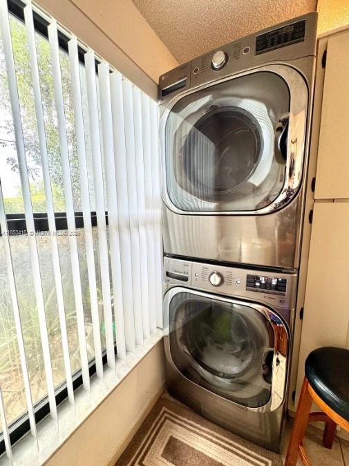 WESTVIEW CONDOMINIUM NO N - Residential