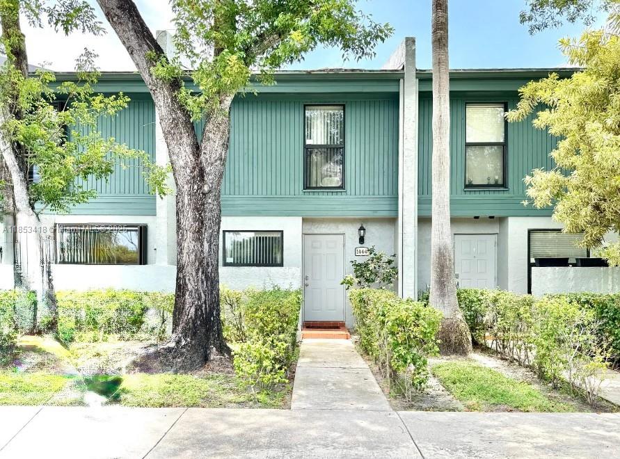 WESTVIEW CONDOMINIUM NO N - Residential