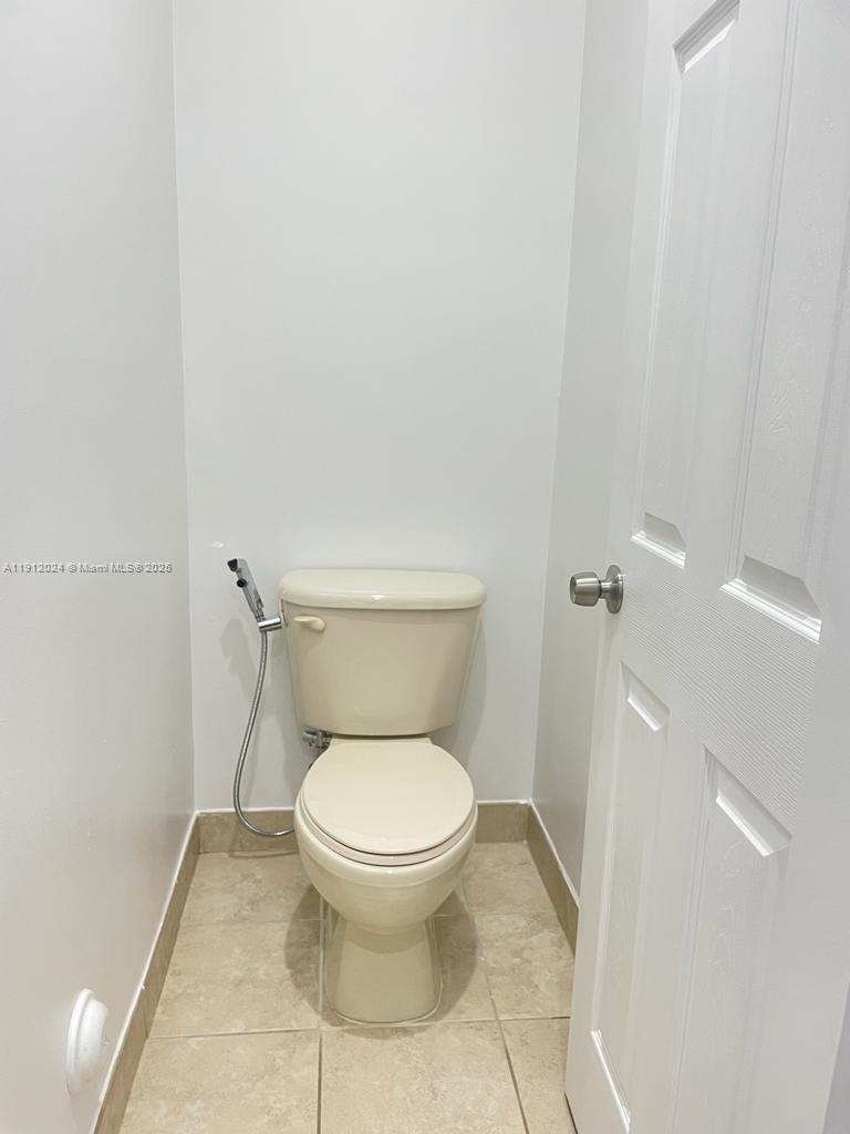 SORRENTO TOWNHOMES - Residential Lease