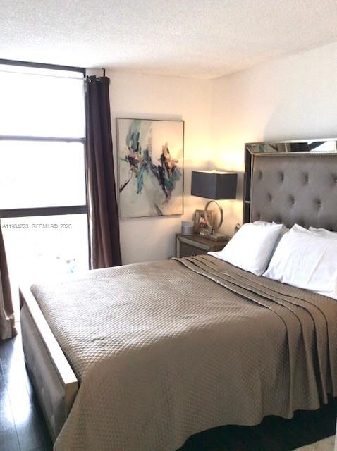 FLAMENCO CONDO TOWER I - Residential