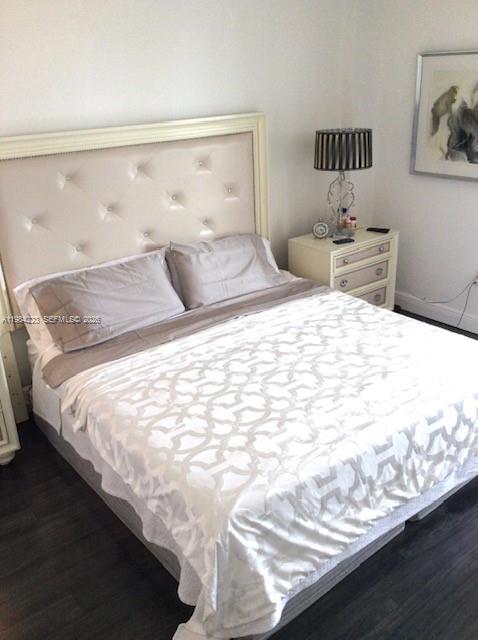 FLAMENCO CONDO TOWER I - Residential