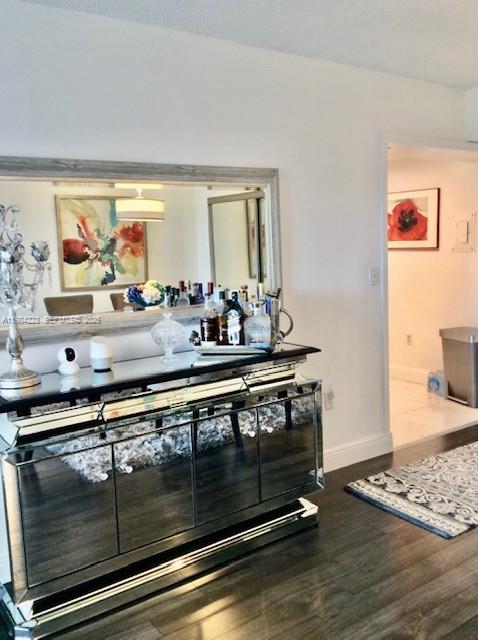 FLAMENCO CONDO TOWER I - Residential