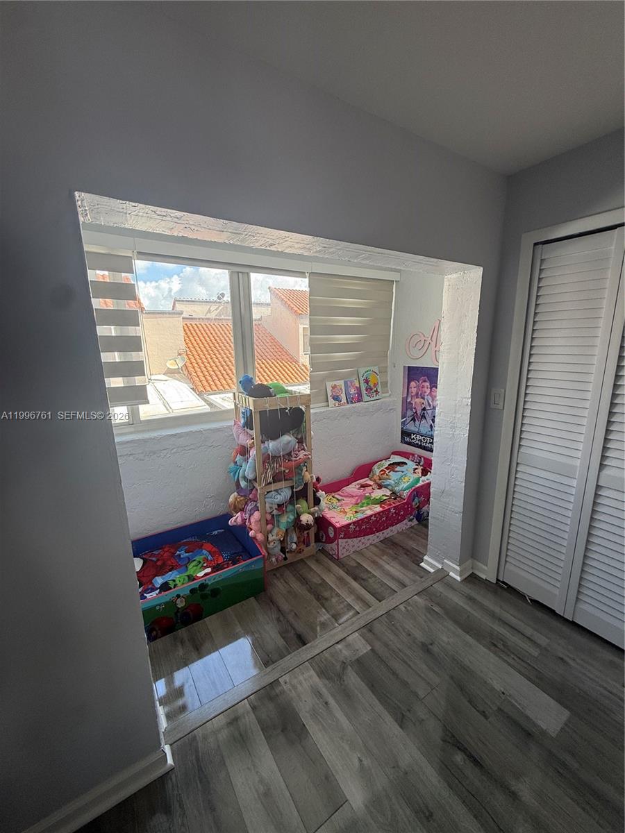 SUNSET HARBOUR SEC IV - Residential