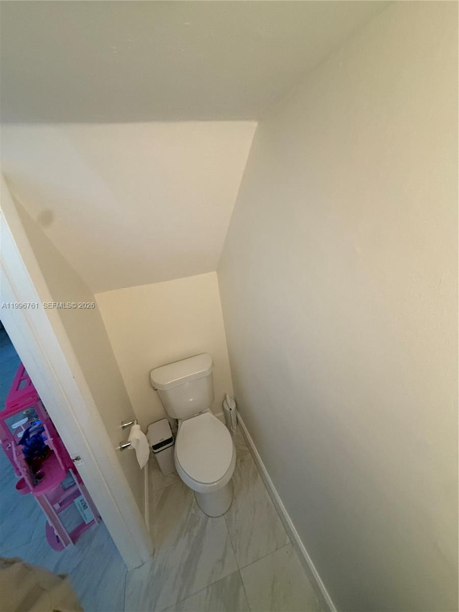 SUNSET HARBOUR SEC IV - Residential