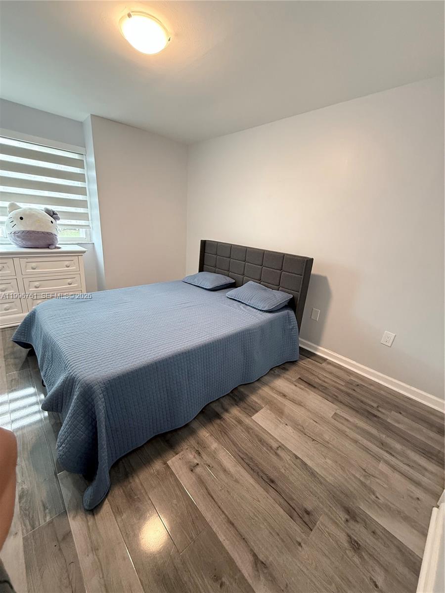 SUNSET HARBOUR SEC IV - Residential