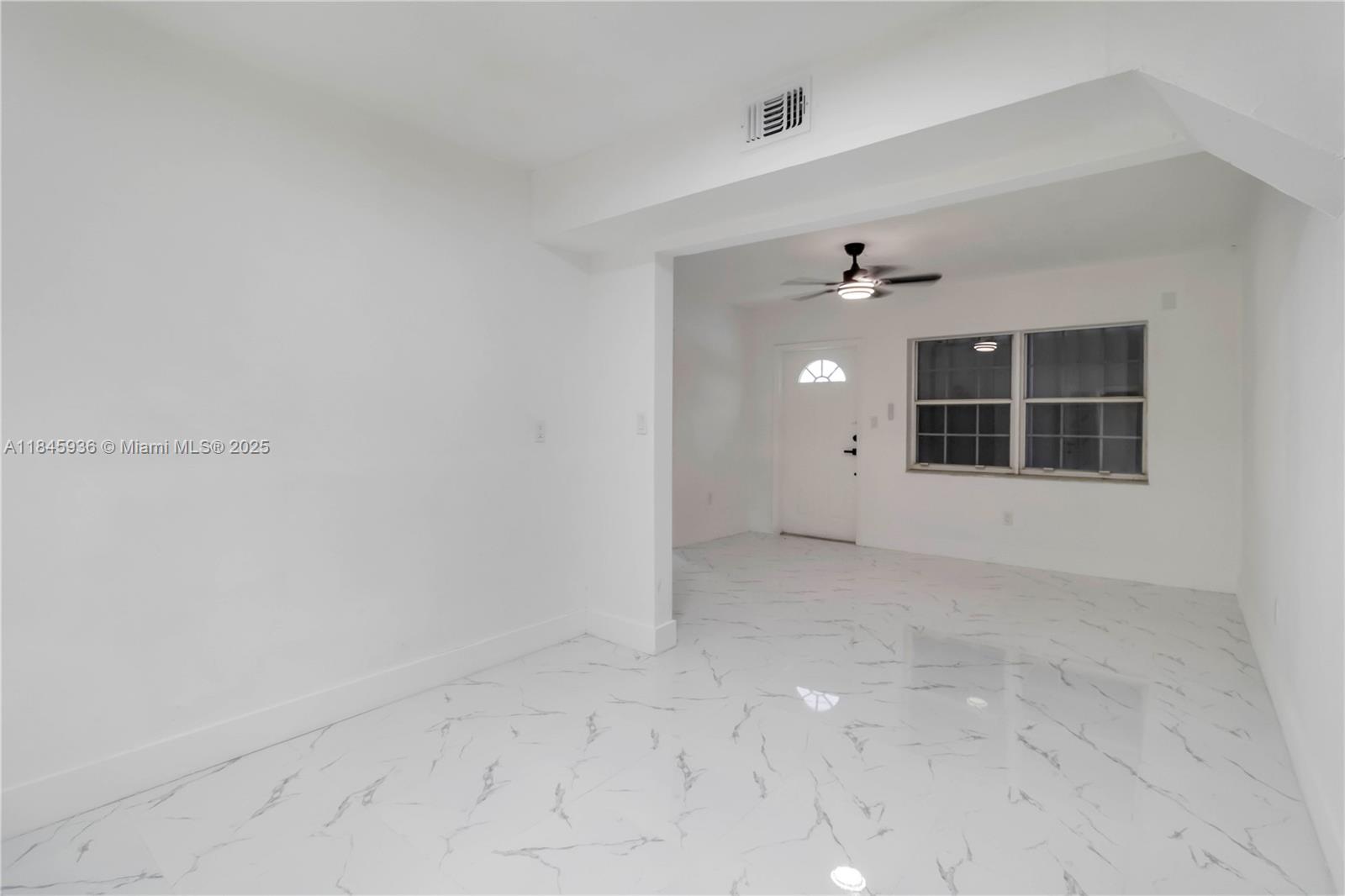 WELWYN MANOR - Residential