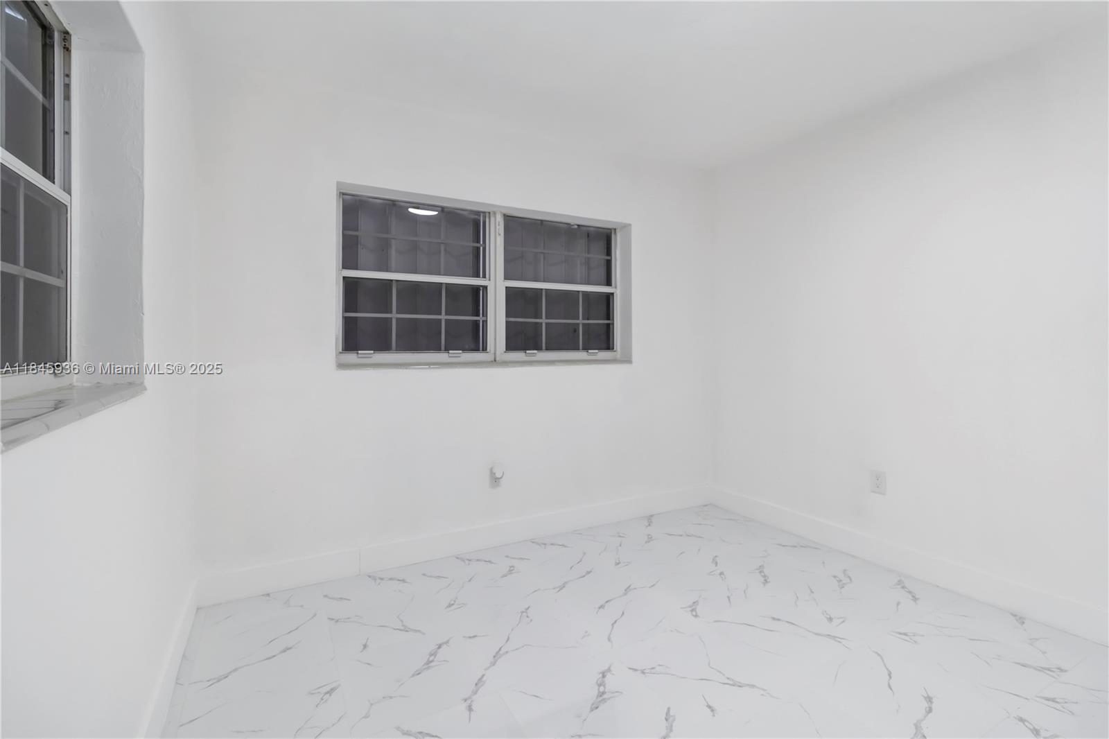 WELWYN MANOR - Residential