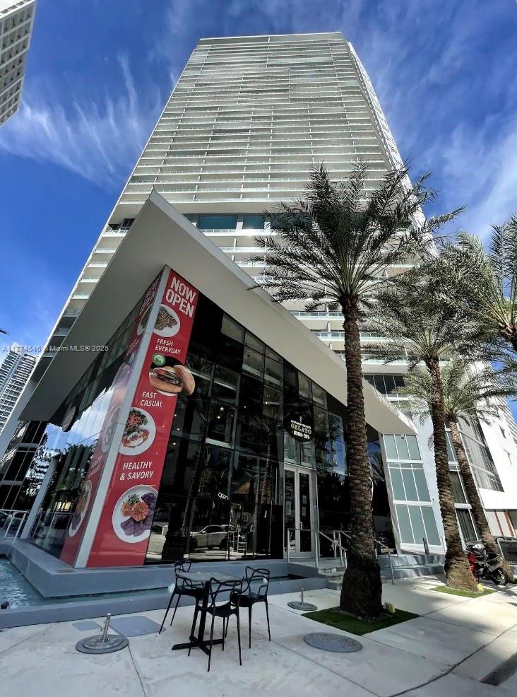 Rental Property at 1300 Brickell Bay Dr 2212, Miami, Broward County, Florida - Bathrooms: 1  - $2,700 MO.