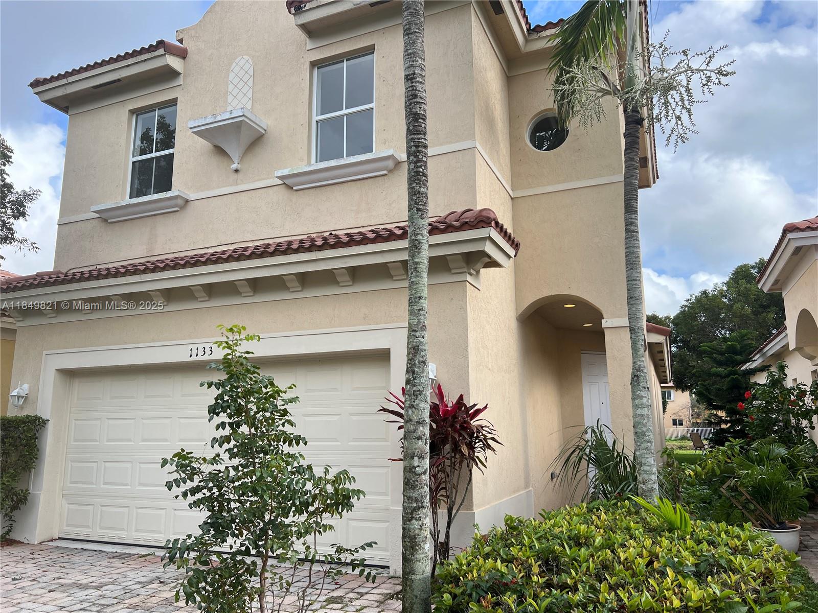 Welcome to your dream home in Homestead! This stunning single-family home offers everything you've been searching for and more. With 3 spacious bedrooms and 2.5 bathrooms, there's plenty of room for your growing family. The 2-car garage provides ample space for your vehicles and storage needs. But that's not all - this community also boasts a refreshing community pool, perfect for those hot summer days. Imagine lounging by the pool, soaking up the sun, and enjoying quality time with your loved ones. Inside, you'll find a beautifully updated kitchen with new stainless steel appliances that will make any chef's heart skip a beat. The new appliances and blinds add a touch of modern elegance to the space. The fresh painting throughout the home gives it a clean and inviting atmosphere.
