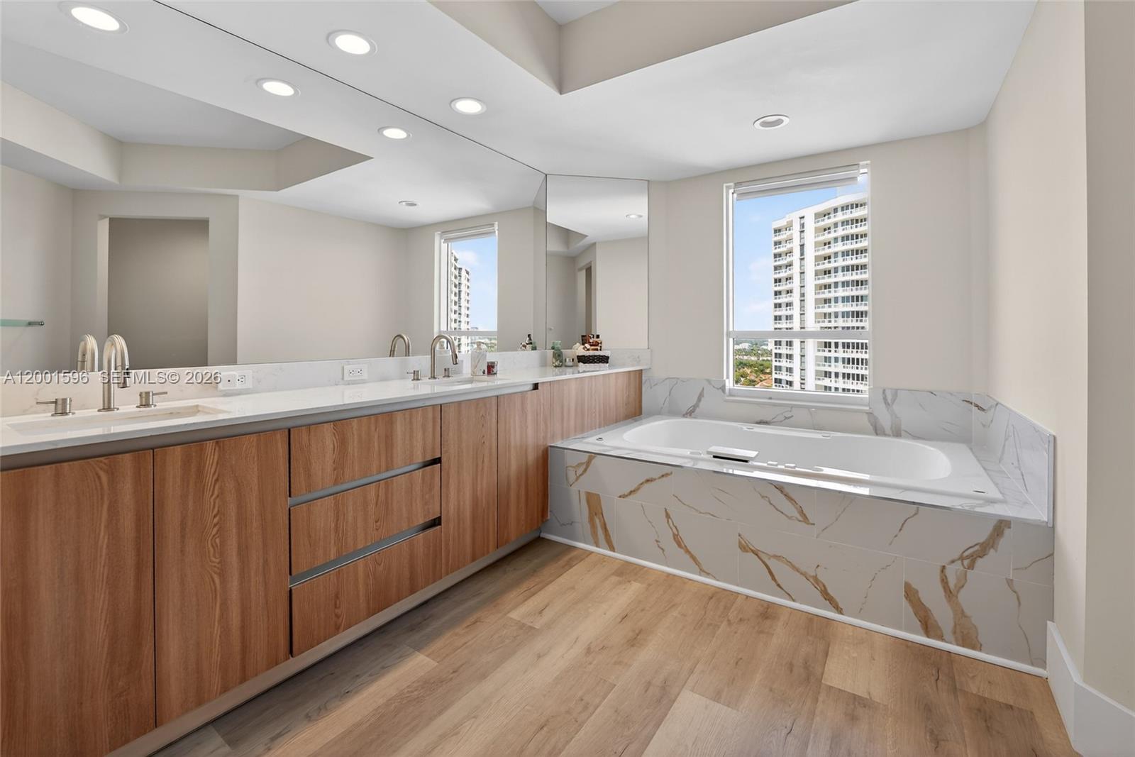 ATLANTIC III AT THE POINT - Residential Lease