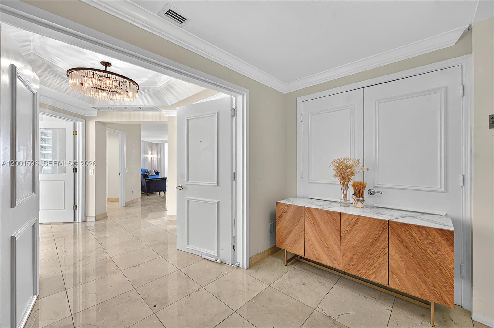 ATLANTIC III AT THE POINT - Residential Lease