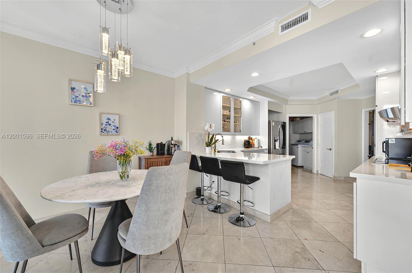 ATLANTIC III AT THE POINT - Residential Lease