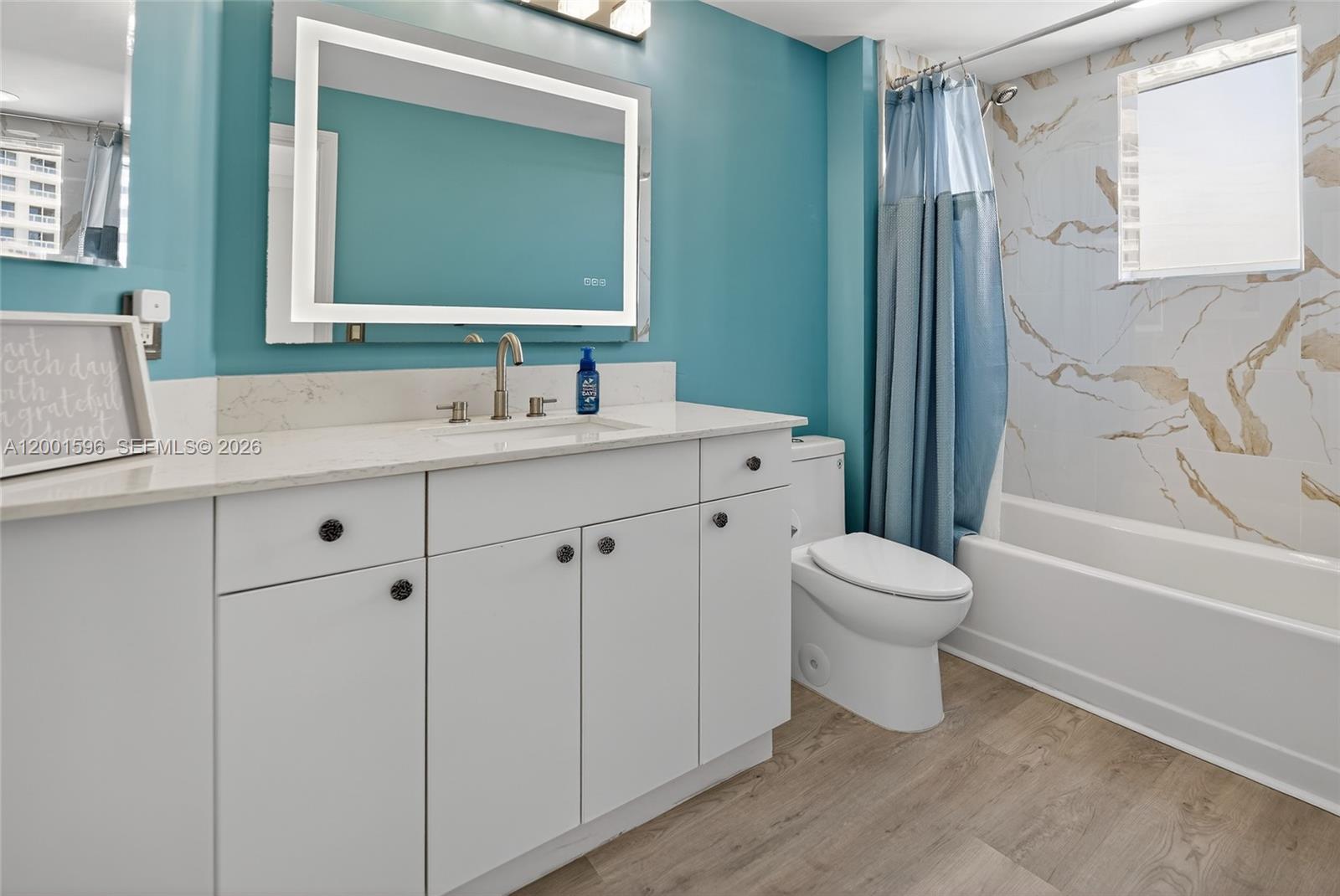 ATLANTIC III AT THE POINT - Residential Lease