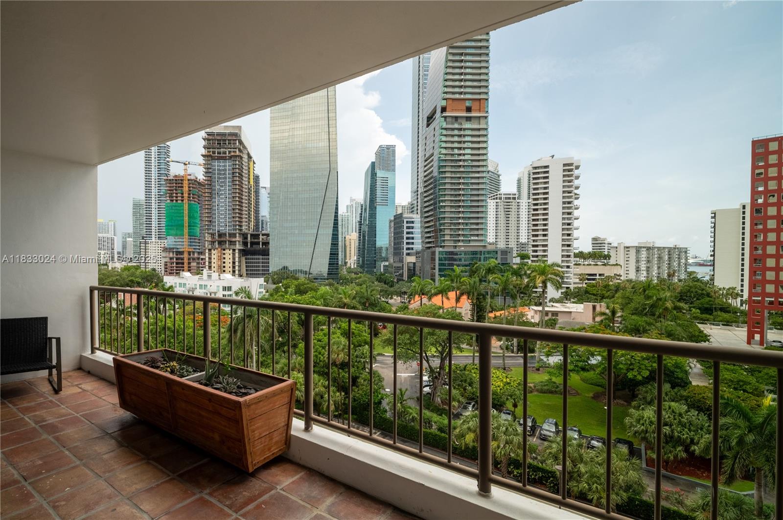 VILLA REGINA CONDO - Residential