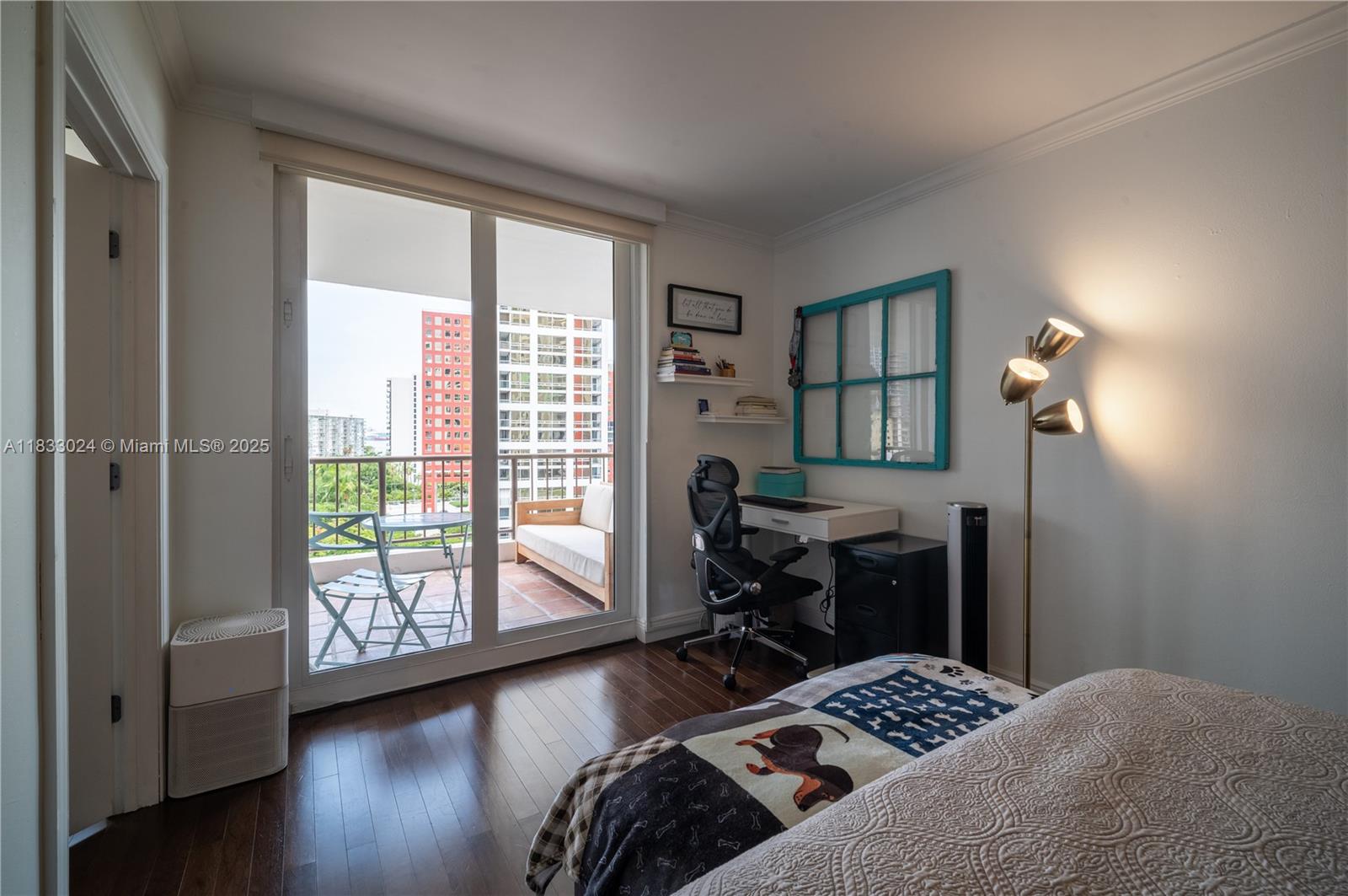 VILLA REGINA CONDO - Residential