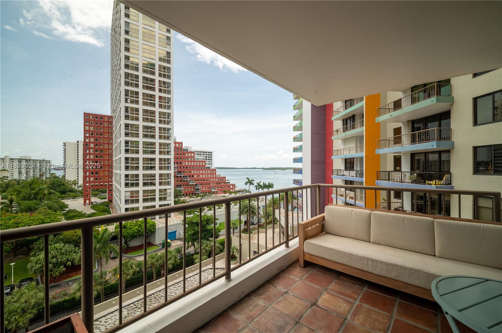 1581 Brickell Ave 508