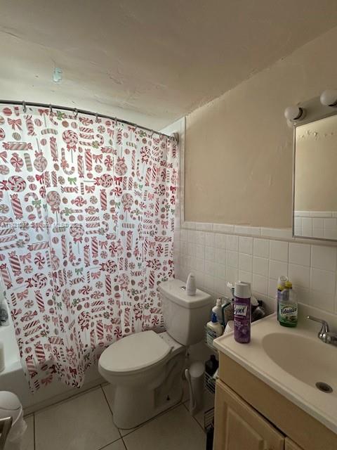 OXFORD COURT CONDO - Residential