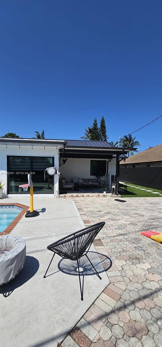 WEST DEERFIELD BEACH - Residential