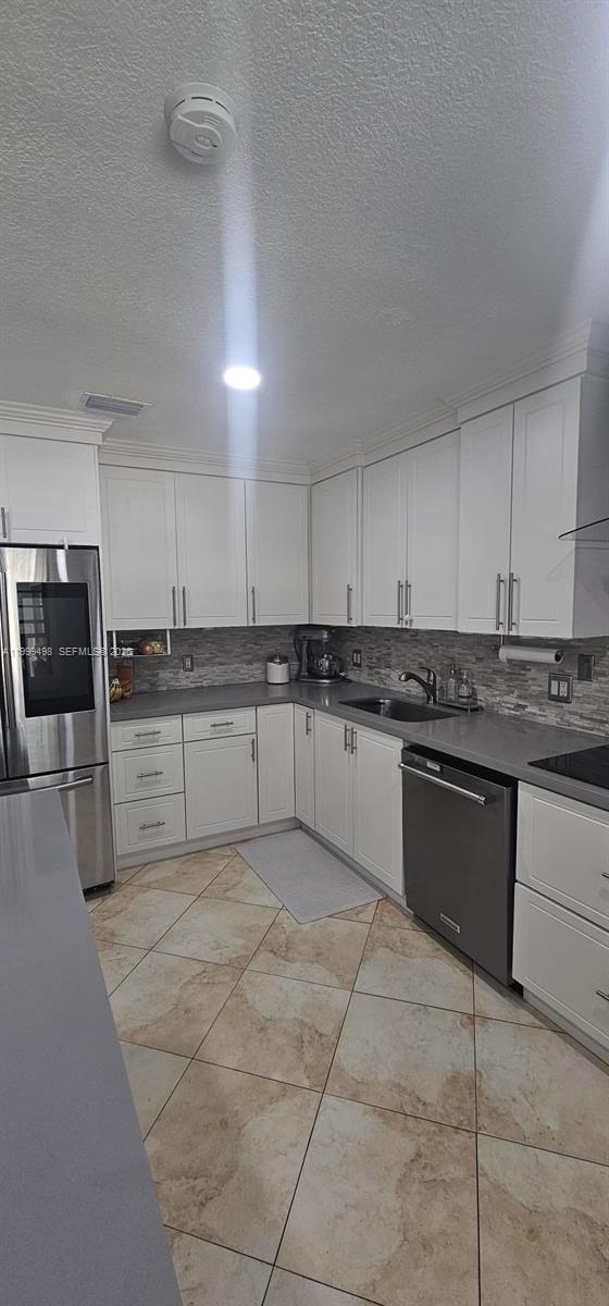 WEST DEERFIELD BEACH - Residential