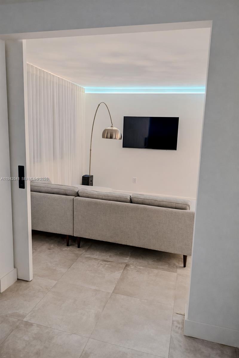 OCEAN PARK CONDOMINIUM IN - Residential