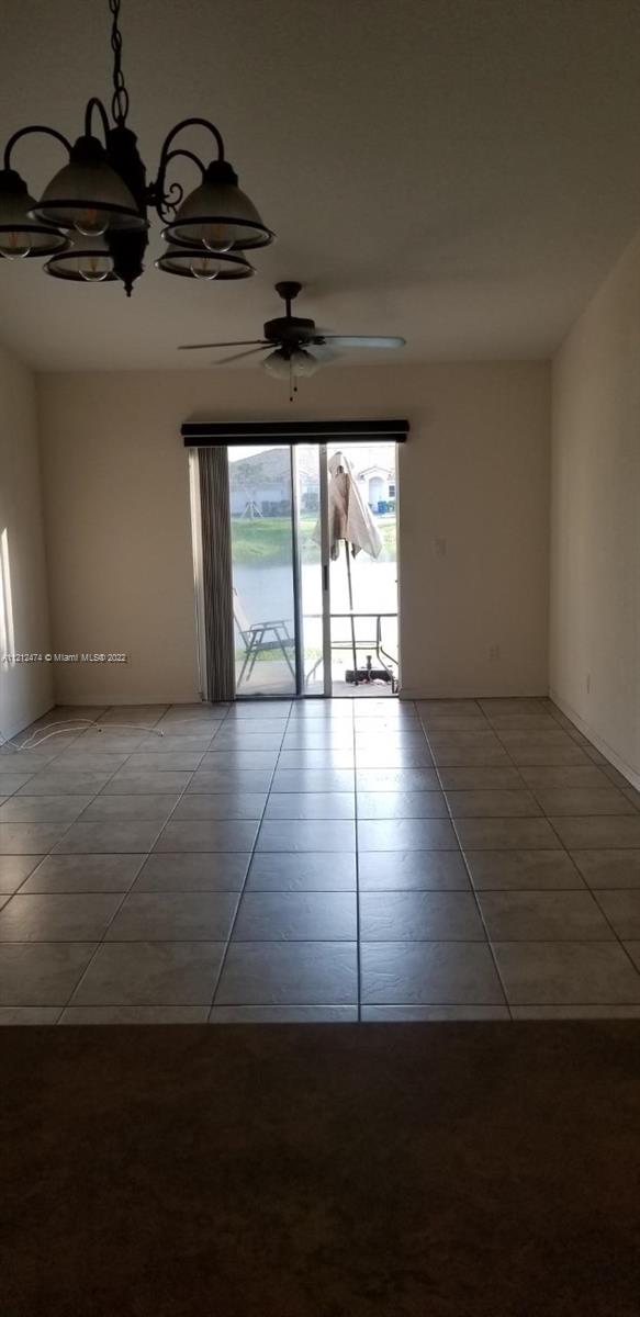 VILLAGES OF RENAISSANCE - Residential Lease