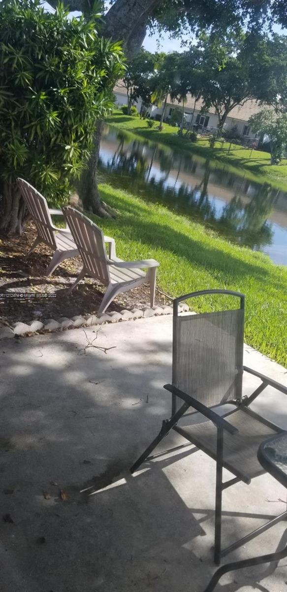 VILLAGES OF RENAISSANCE - Residential Lease