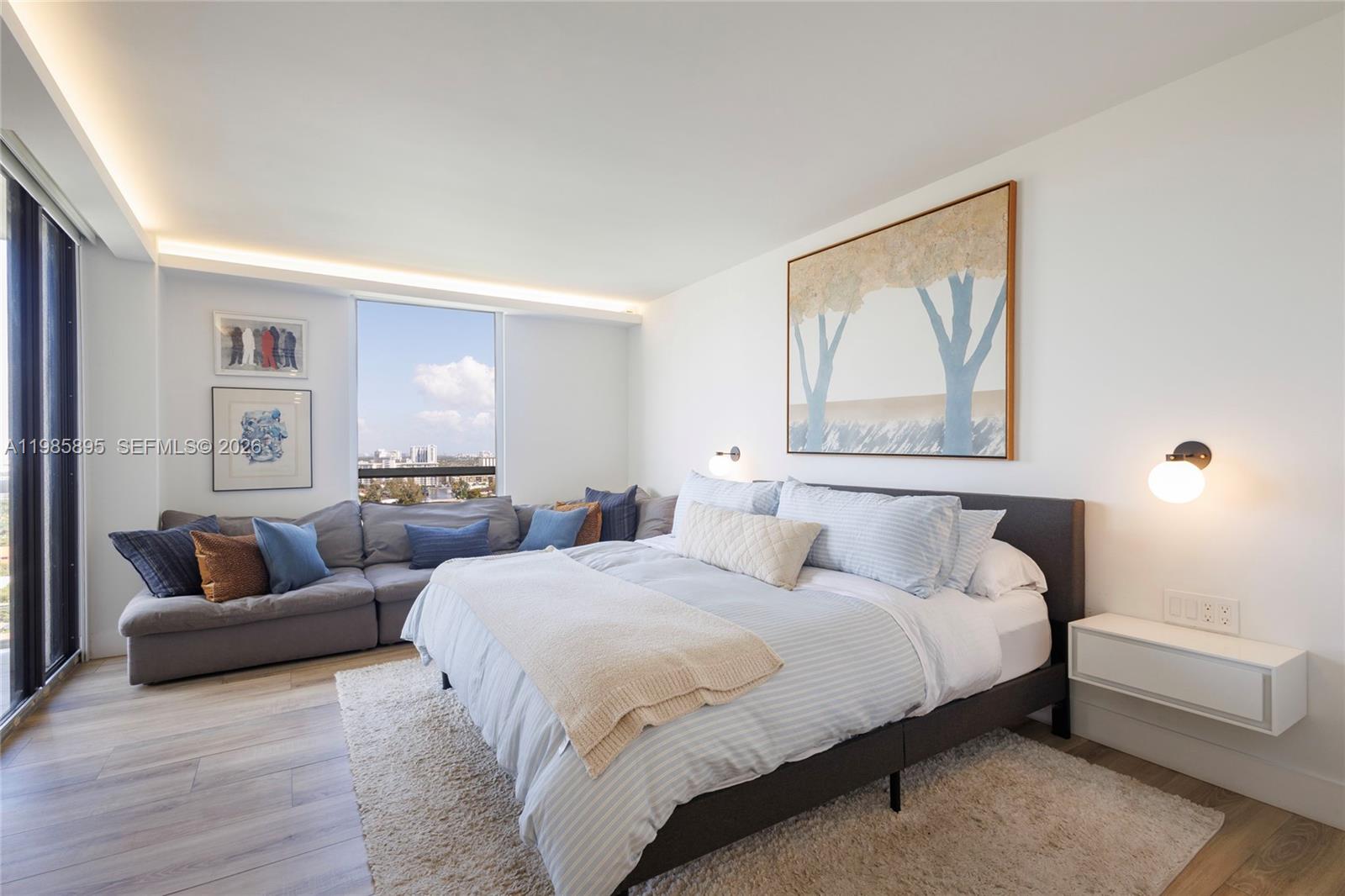 HARBORSIDE AT THE WATERWA - Residential