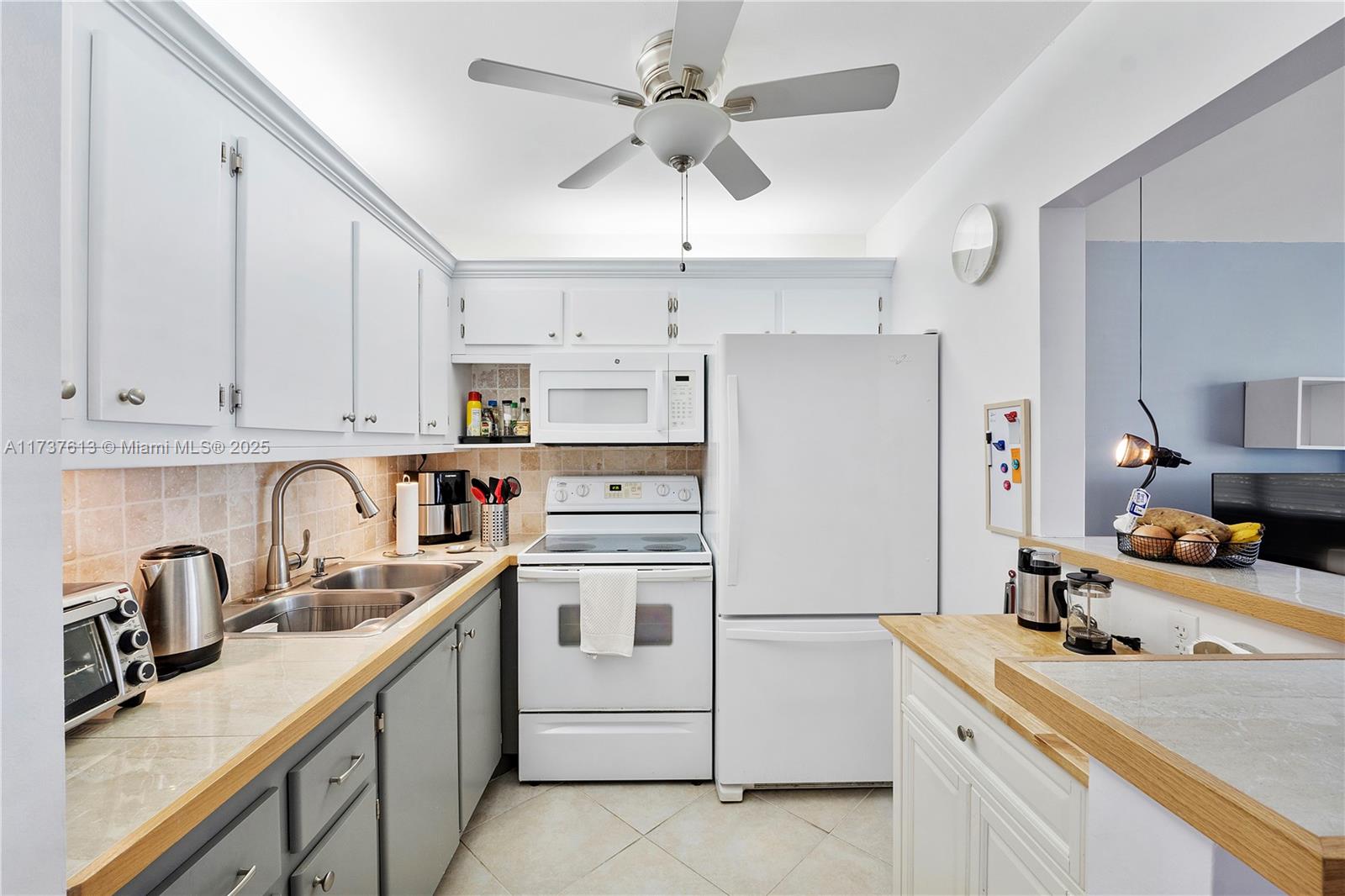 143 Oakridge J 143