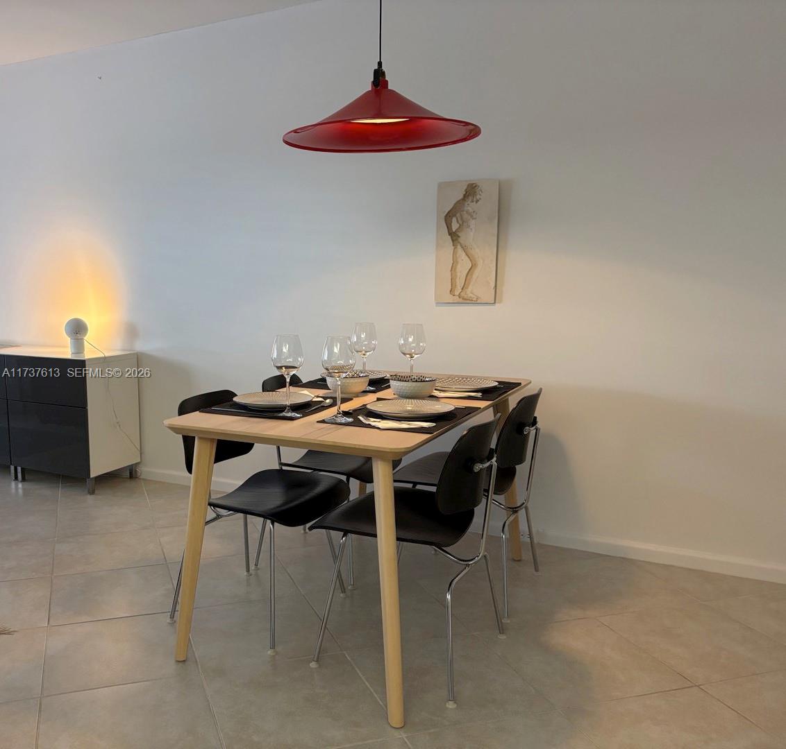 OAKRIDGE J CONDO - Residential