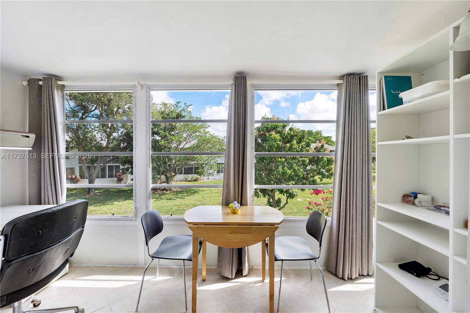 OAKRIDGE J CONDO - Residential