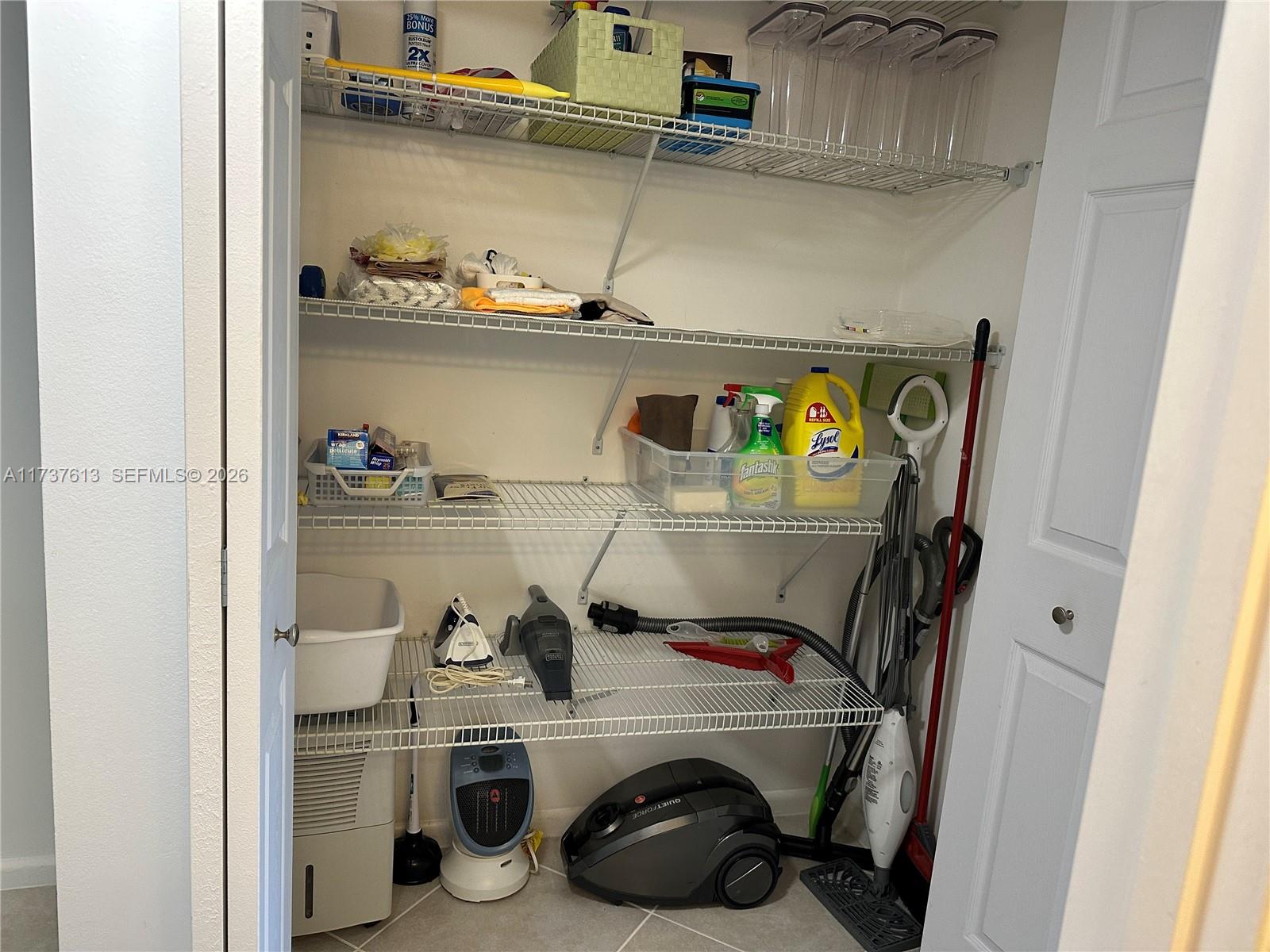 OAKRIDGE J CONDO - Residential