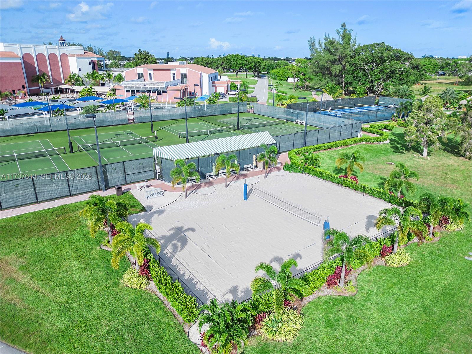 OAKRIDGE J CONDO - Residential