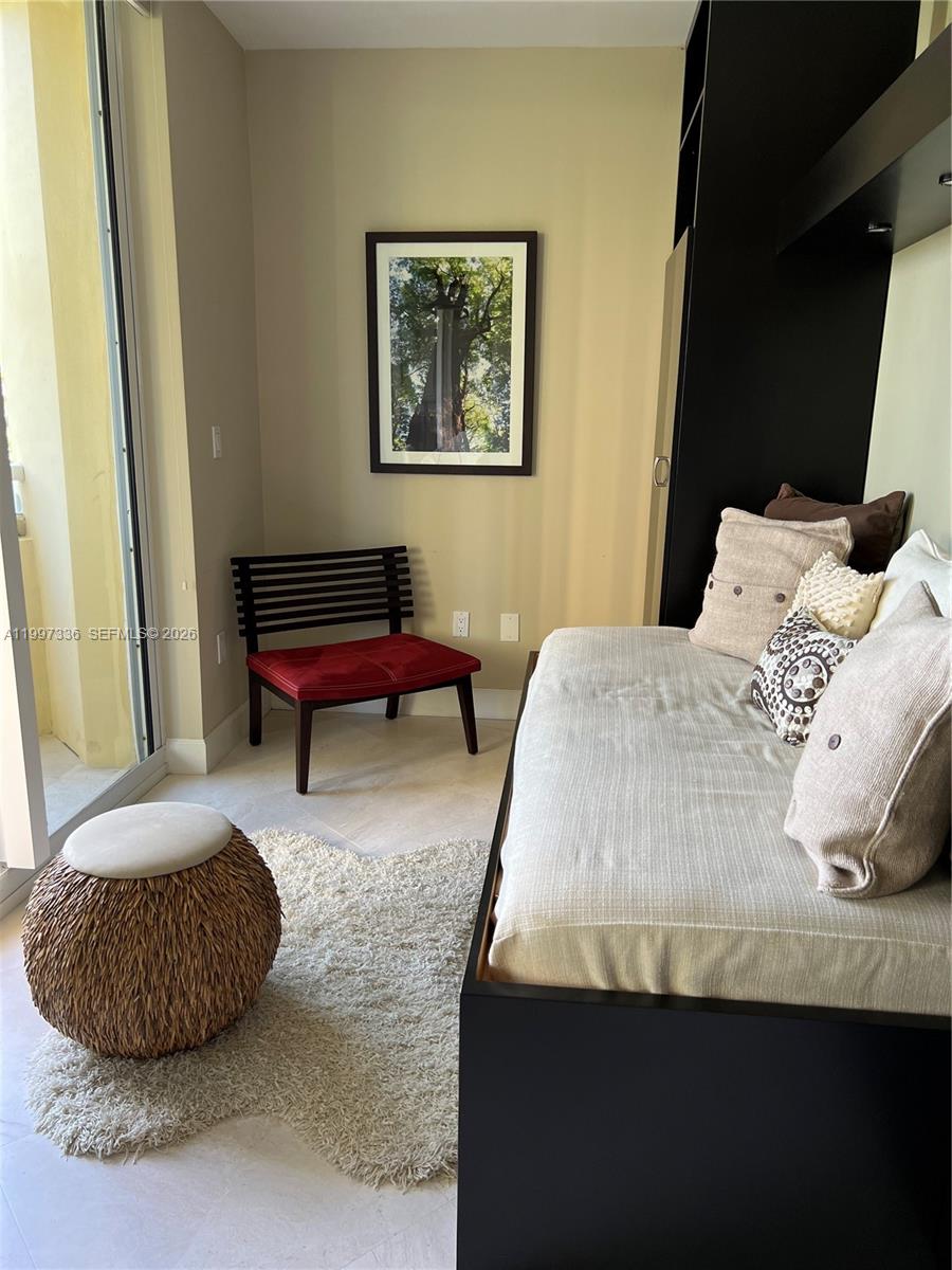 GRAND BAY RESIDENCES COND - Residential Lease