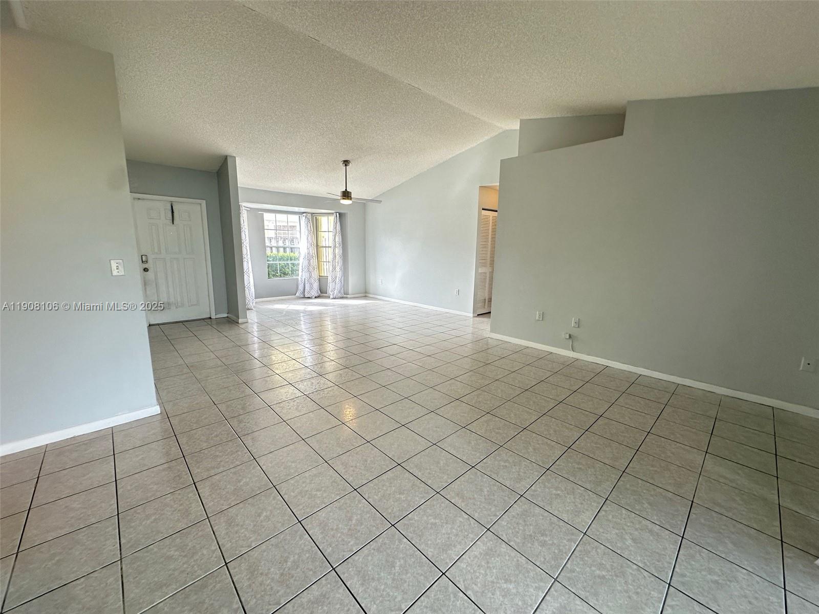 LAKES BY THE BAY SEC 6 - Residential Lease