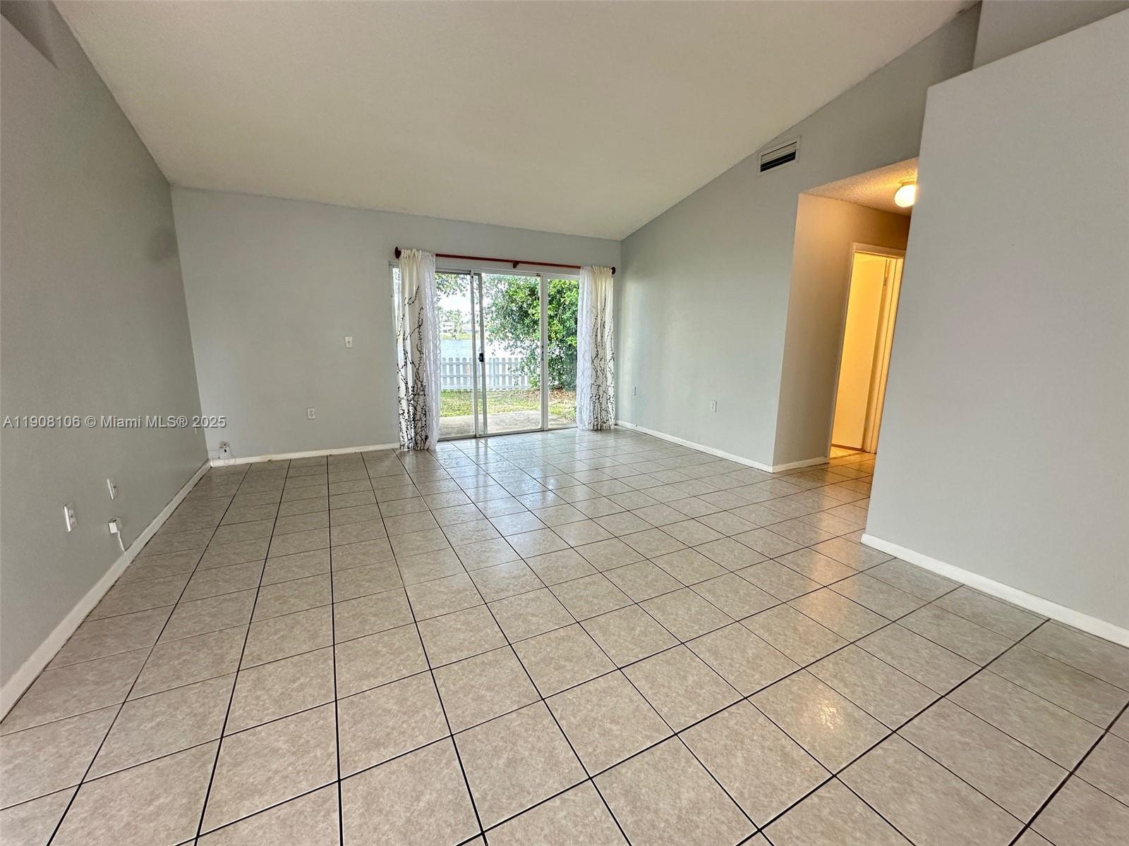 LAKES BY THE BAY SEC 6 - Residential Lease