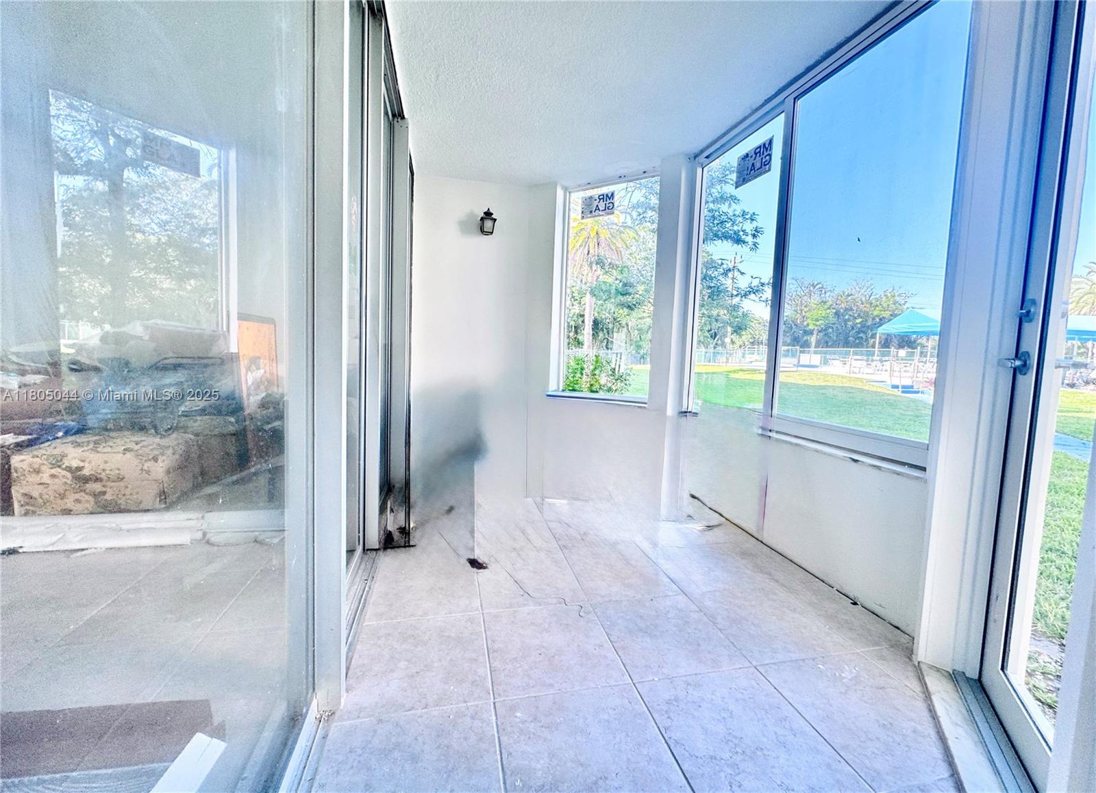 ROLLING GREEN CONDO A - Residential