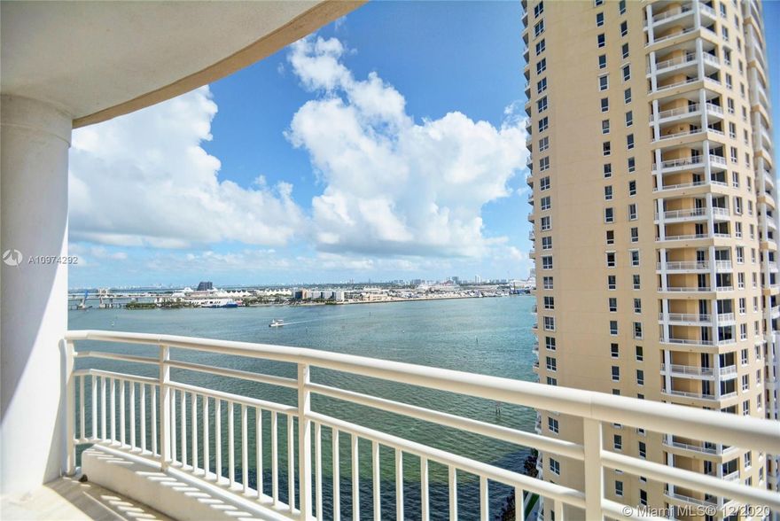 Great living is only the beginning. A private island, an exclusive enclave. An abundance for amenities are built right in. Corner unit with incomparable views of Biscayne Bay. 2 Bedroom and 2 1/2 baths, upgraded kitchen, marble floors in living area, wood floors in bedrooms.Ample sliding doors open to balcony to increase the sense of proximity to the serenity of the magic bay water.