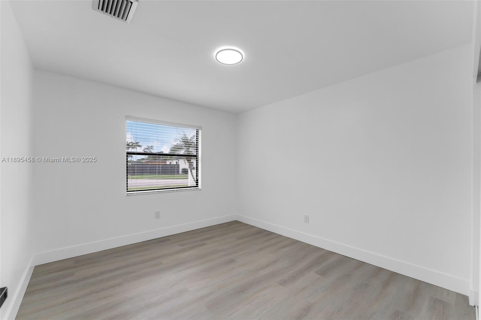 RICHMOND HEIGHTS - Residential