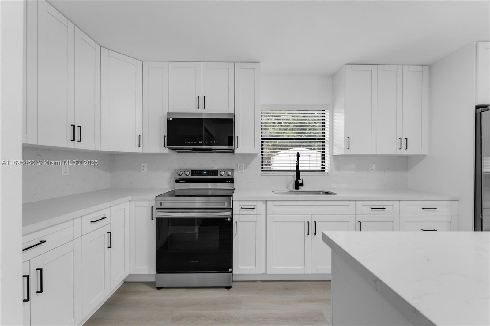 RICHMOND HEIGHTS - Residential