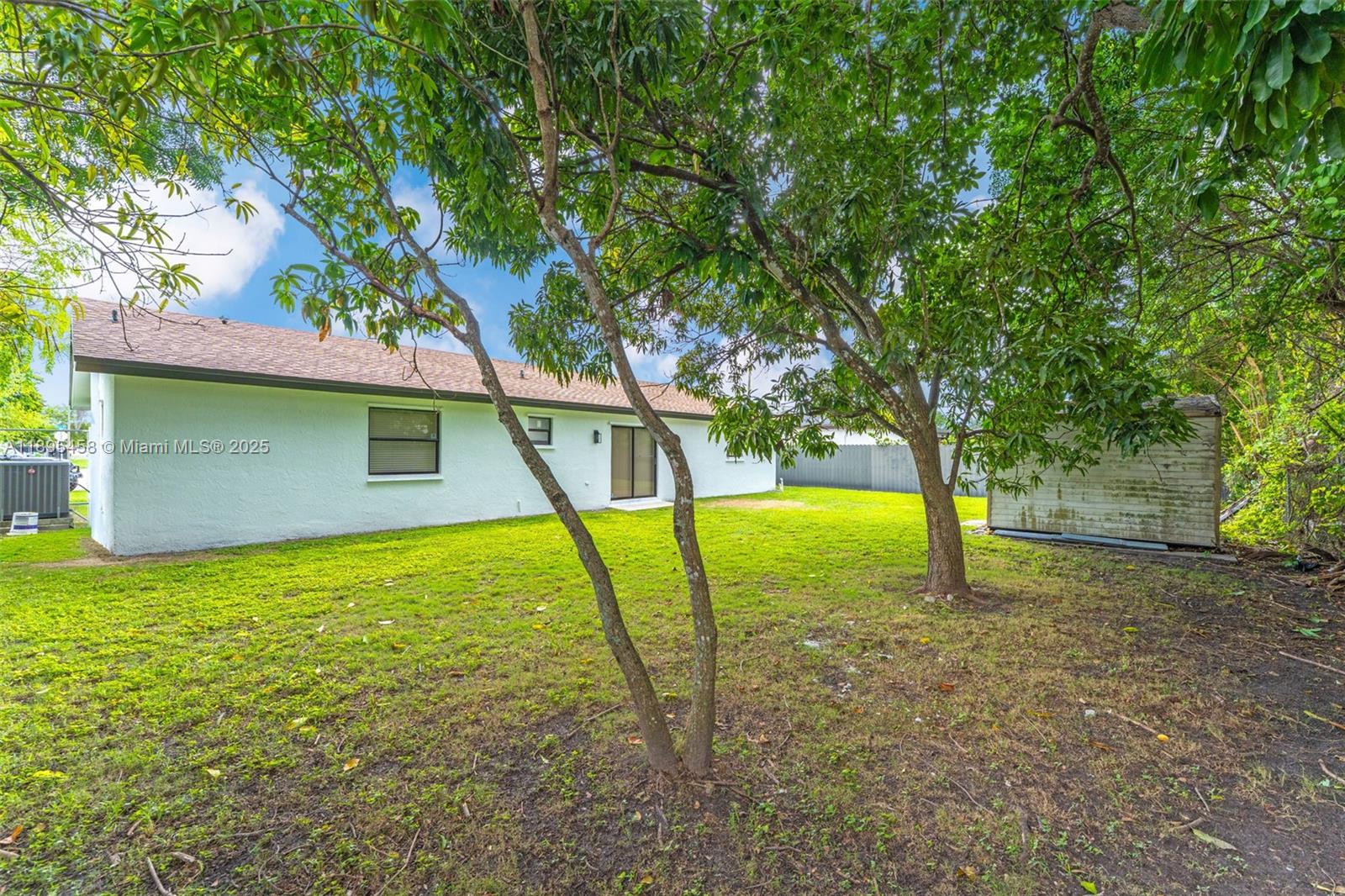 RICHMOND HEIGHTS - Residential