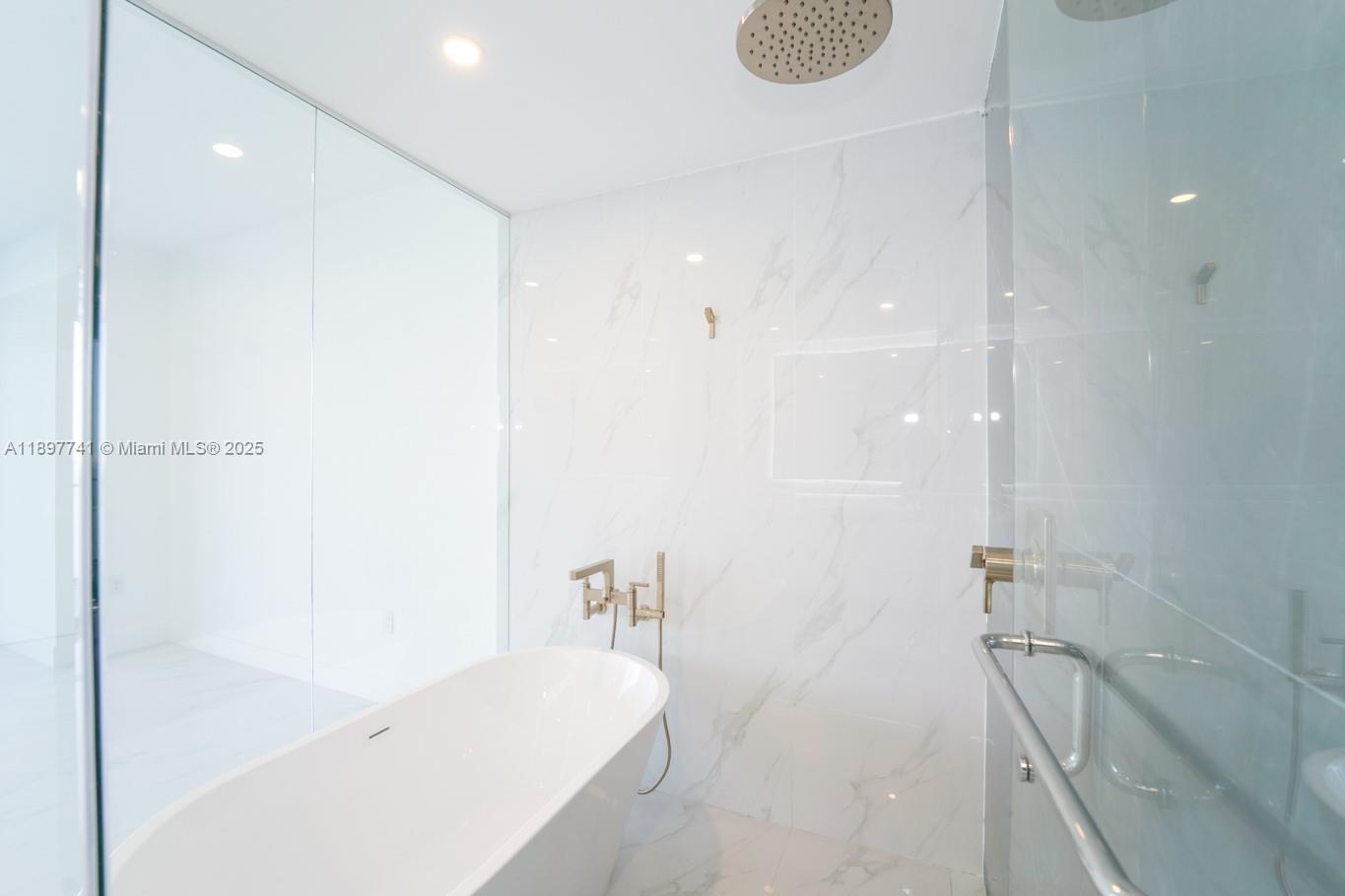 Aria Reserve Miami - Residential Lease