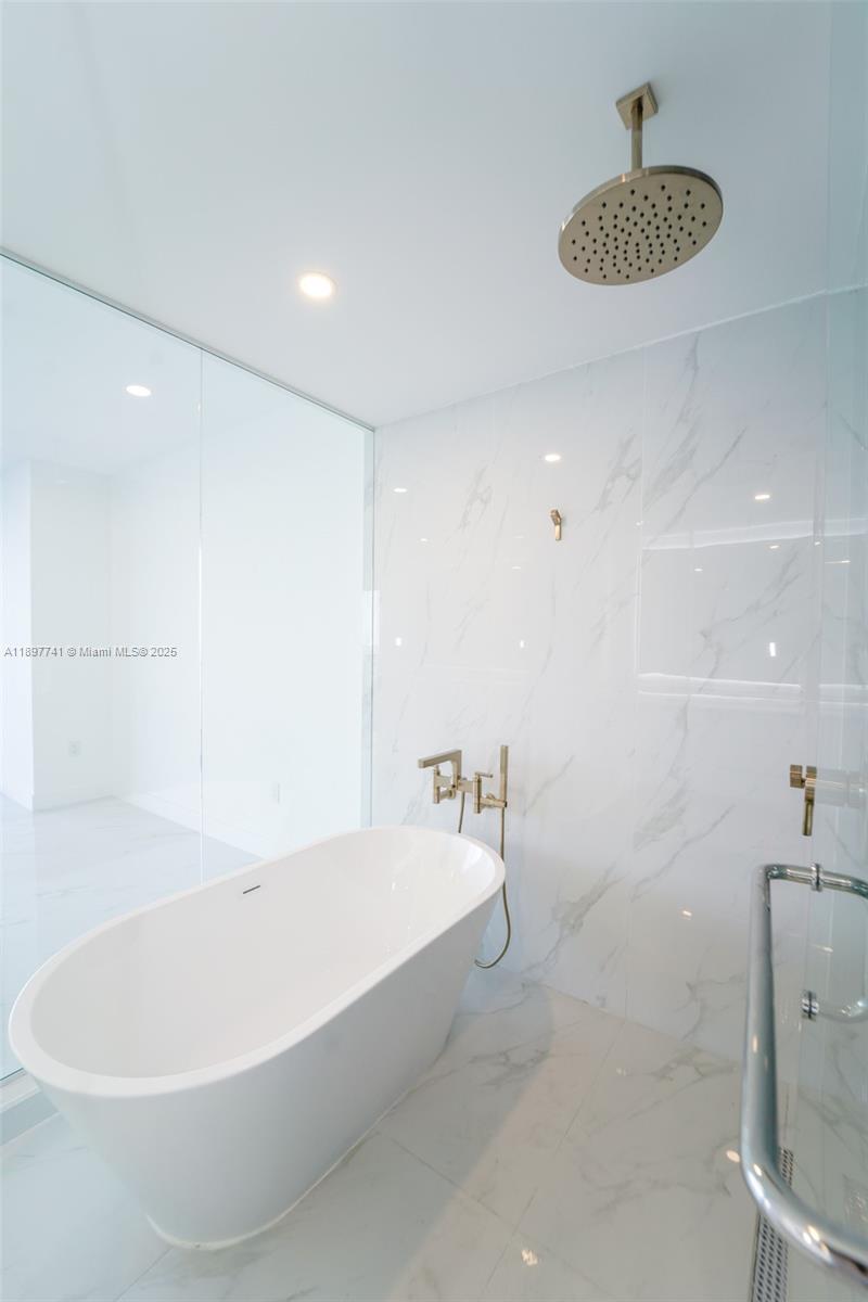 Aria Reserve Miami - Residential Lease